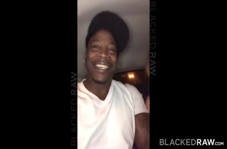 Shona River не растерялась в компании двух чернокожих #2