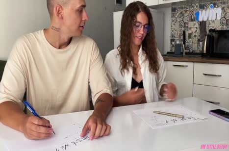 Пытались делать вместе домашку, но что то пошло не так #2