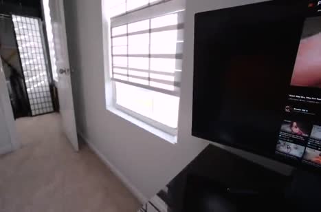 Парочка занялась взрослым делом на велопрогулке